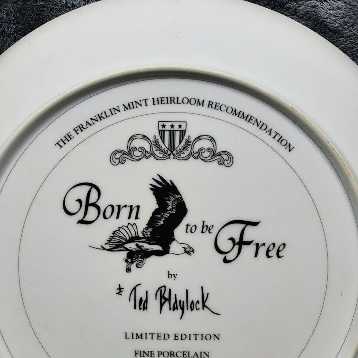 VTG The Franklin Mint BORN TO BE FREE Porcelain Plate Heirloom Recommendation