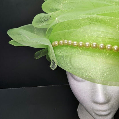 Women's Green Chiffon & Pearl Fascinator Hat Derby Hat