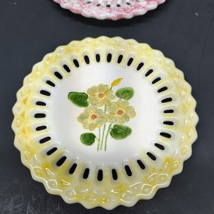 Lot of 5  Small Vintage majolica Plate Hand Painted Floral Lattice Rim Italy