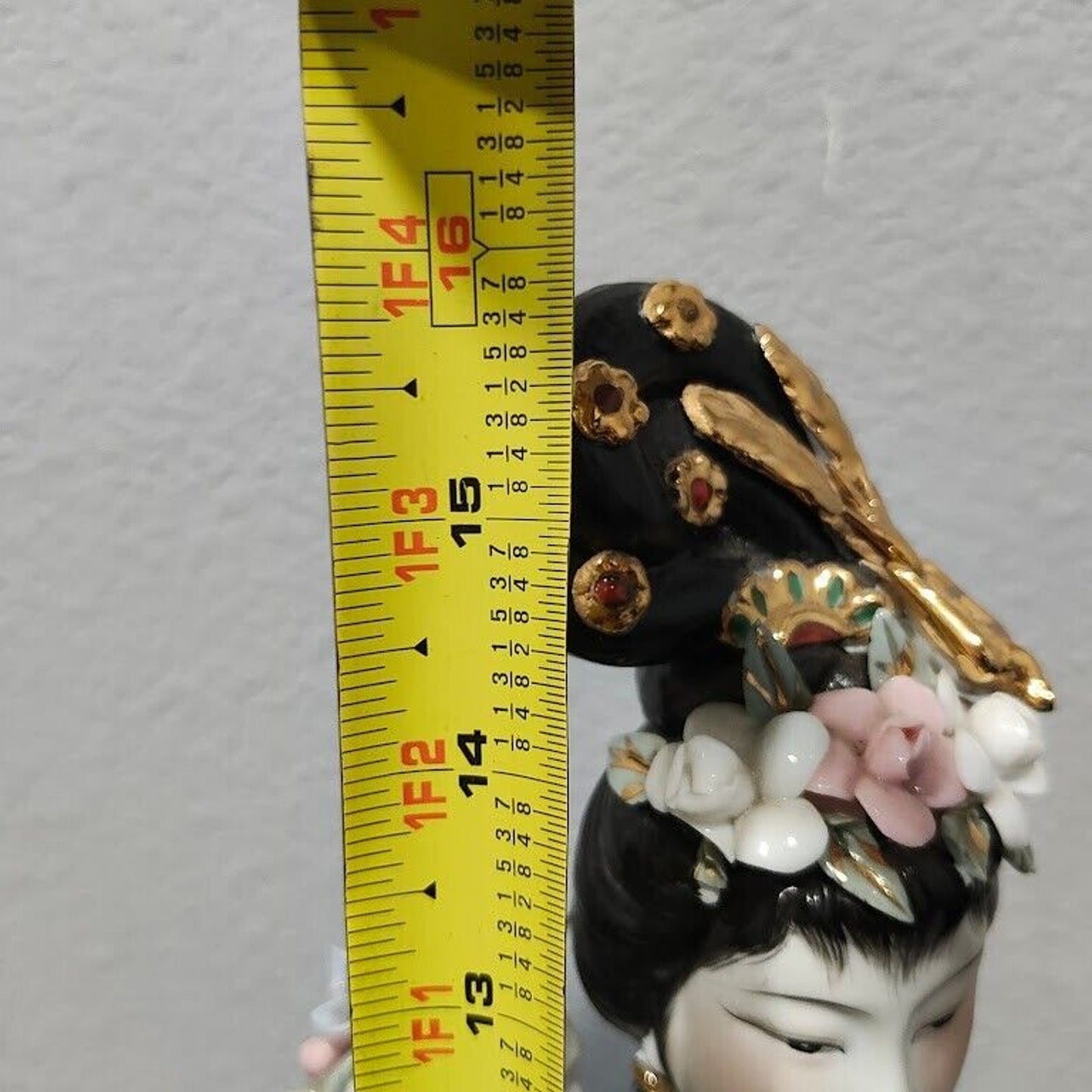 Japanese Geisha Porcelain Figurine Statue Floral Collectors Item. Dimensions 16”