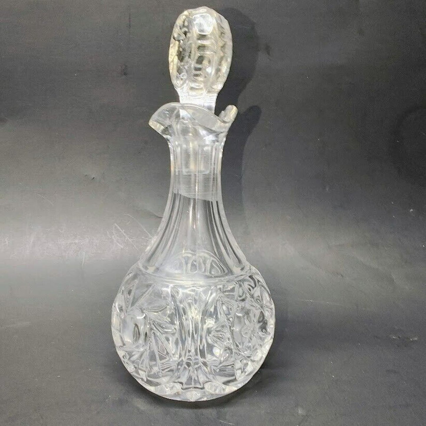 Crystal Clear Cut Glass Art Deco Decanter with Stopper Cruet