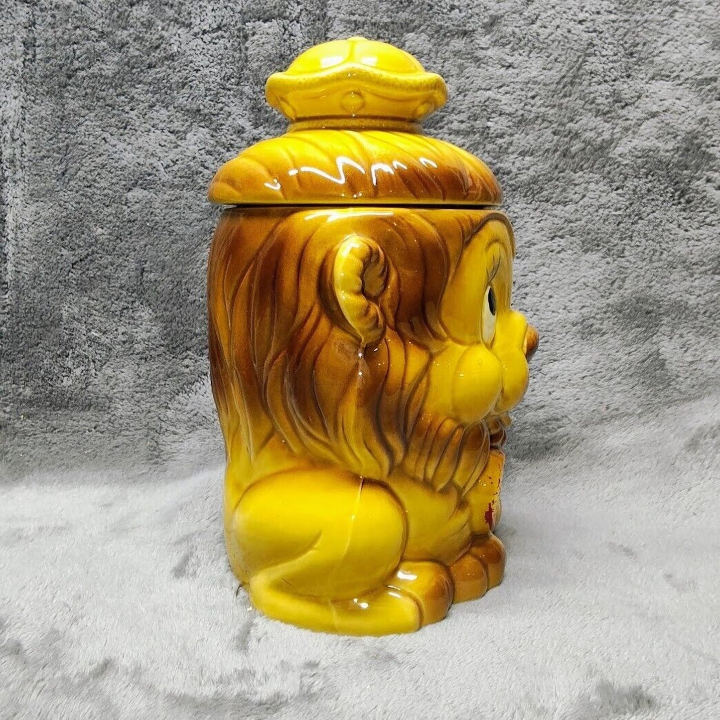 Vintage Lion King Cookie Jar, Red Lollipop Crown Japan