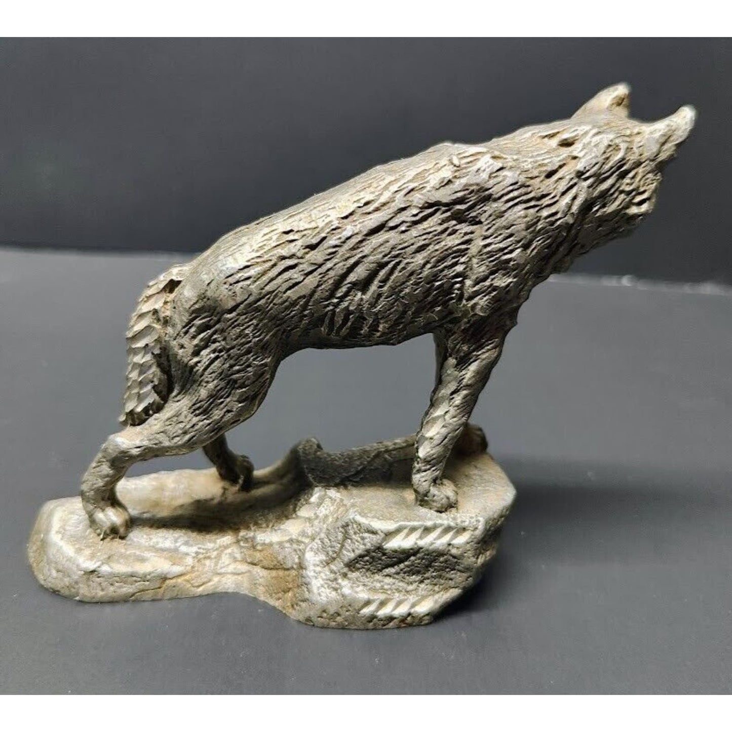 Vintage Fine Pewter Wolf Masterworks 1990 Statue Diamond Cut Figurine Figure