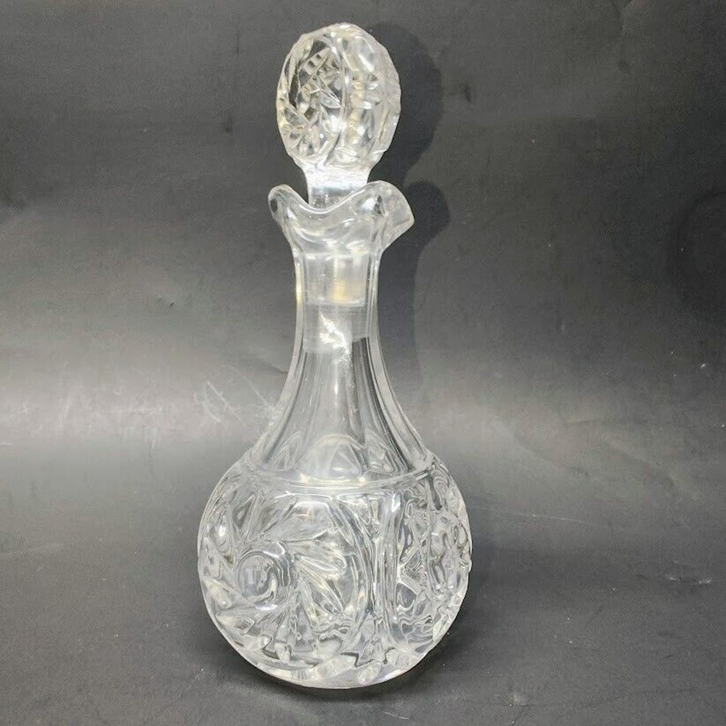 Crystal Clear Cut Glass Art Deco Decanter with Stopper Cruet