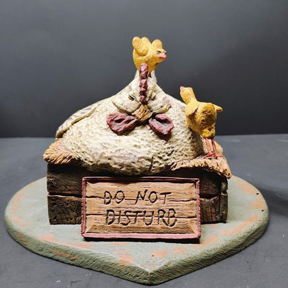 American Chestnut Folk Art Pearl and Chicks Hen Do Not Disturb 1999 Vintage