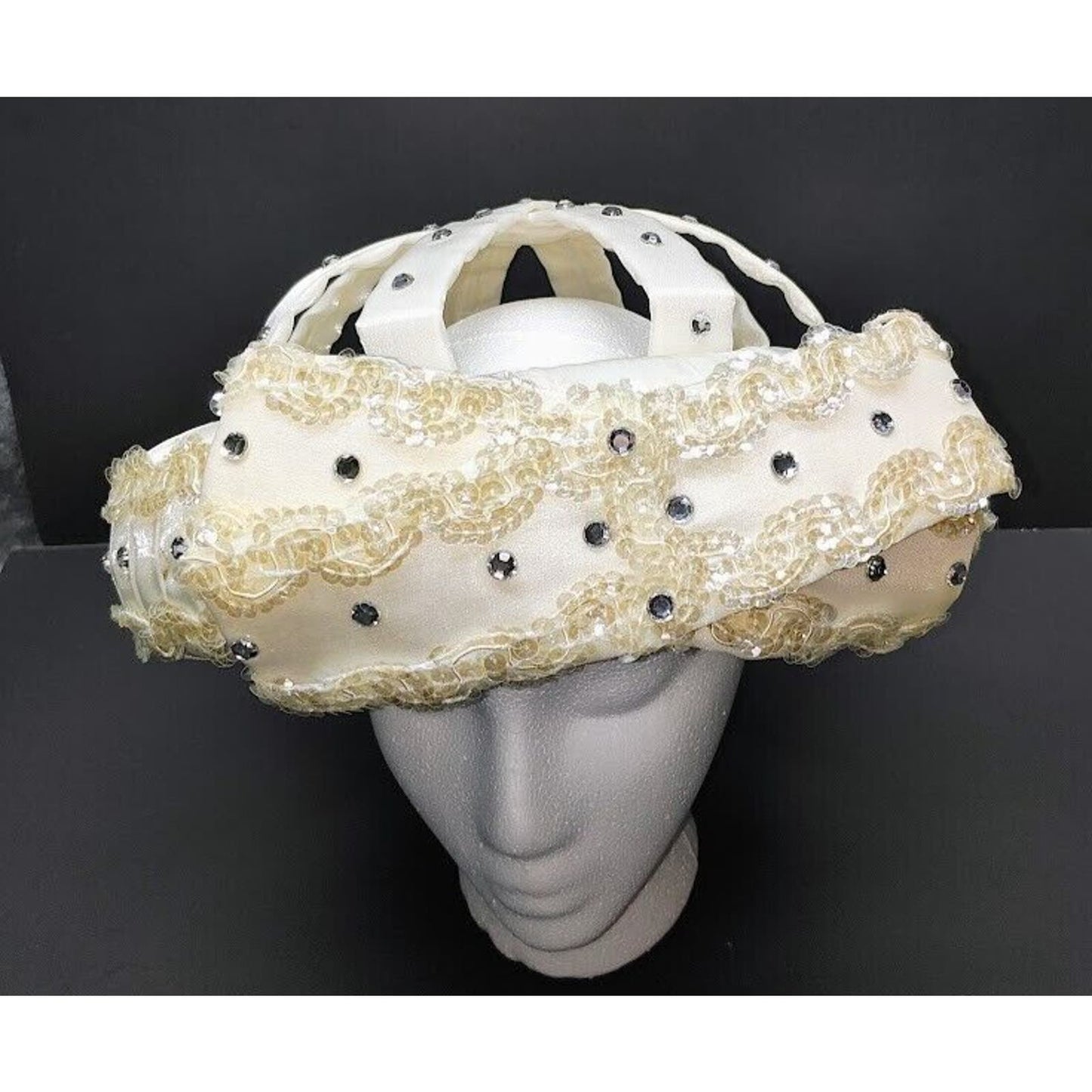 Women's White halo Crown headpiece Fascinator hat Silk Ribbon & Gem