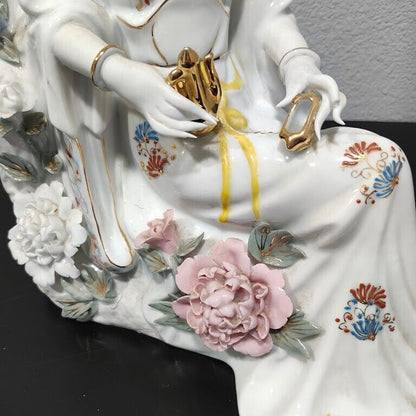 Japanese Geisha Porcelain Figurine Statue Floral Collectors Item. Dimensions 16”