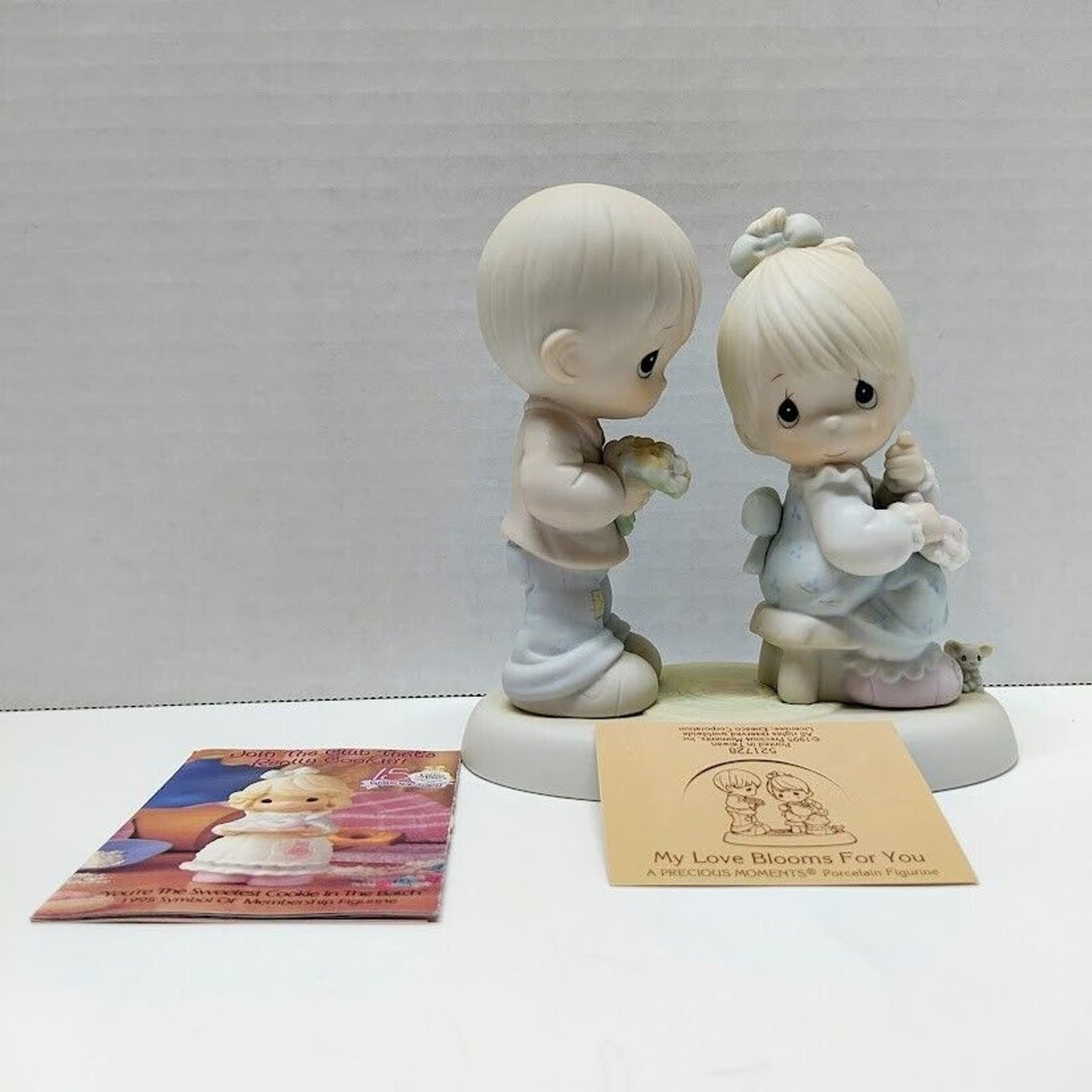 Precious Moments Figurine ~ My Love Blooms for You #521728