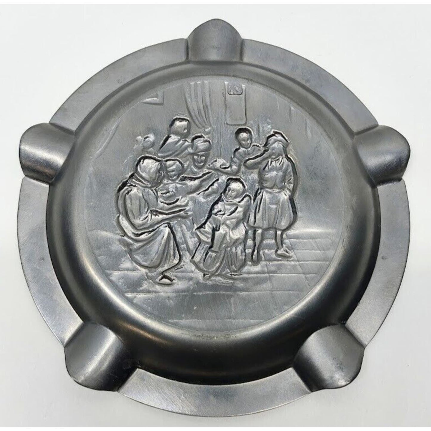 Rare 5-Finger Ornate Ashtray Heavy Pewter w/ Medieval Scene Excellent Condition